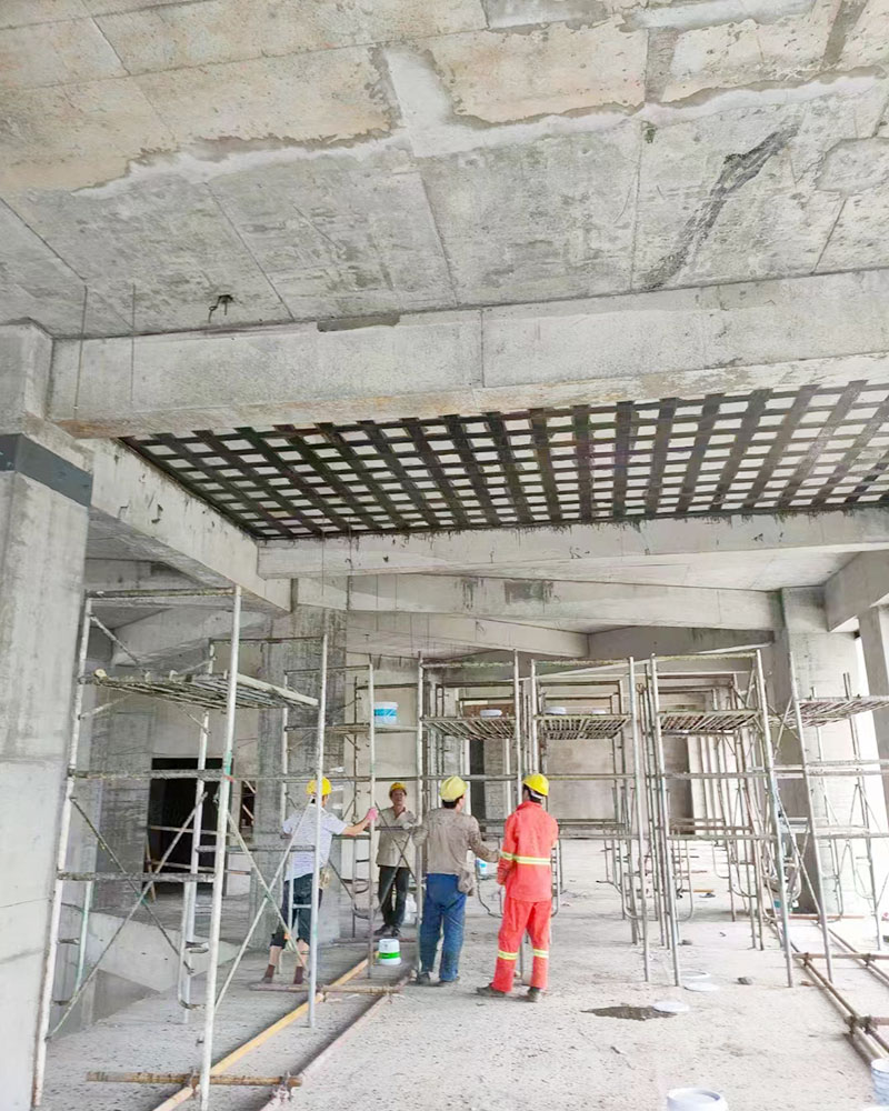 專業粘貼碳纖維青青草在线播放工程